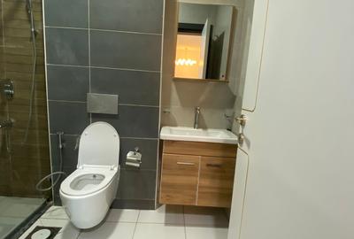 2 Bed Apartment with En Suite in Valley Arcade - 4