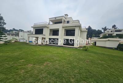 5 Bed House with En Suite in Loresho - 4