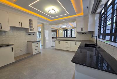 5 Bed House with En Suite at Ruiru - 3