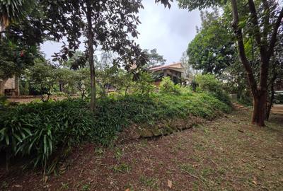 4 Bed House with En Suite in Lavington - 3