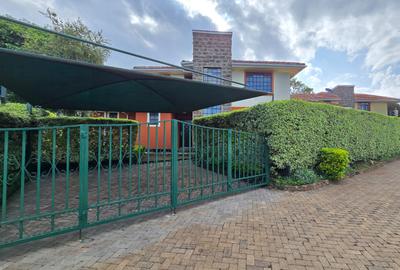 4 Bed Townhouse with En Suite in Kiambu Road - 2