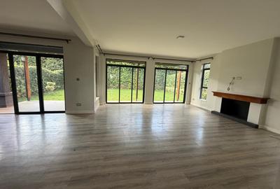 4 Bed Villa with En Suite in Kiambu Road - 2