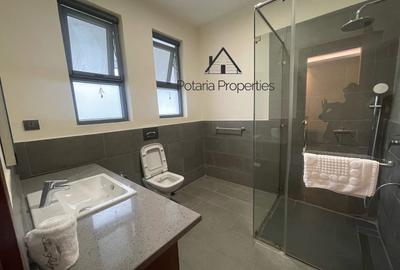 Serviced 2 Bed Apartment with En Suite in Spring Valley - 4