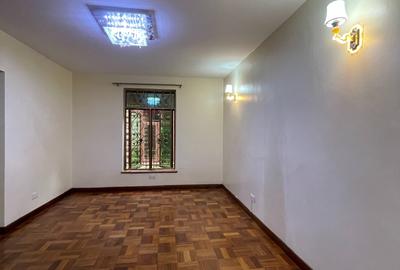 5 Bed Townhouse with En Suite at Othaya Road - 3