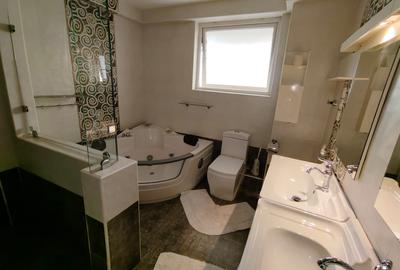 Serviced 4 Bed Apartment with En Suite in Westlands Area