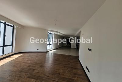 3 Bed Apartment with En Suite in Spring Valley - 4