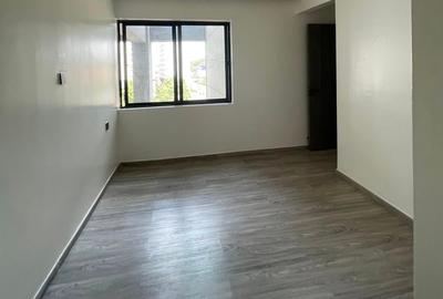 3 Bed Apartment with Swimming Pool in Kileleshwa - 4