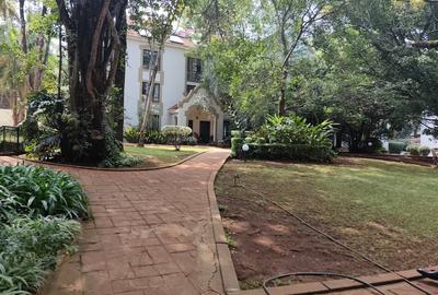 3 Bed Apartment with Swimming Pool in Muthaiga - 4