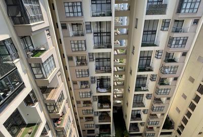 4 Bed Apartment with En Suite at Riverside Drive - 3