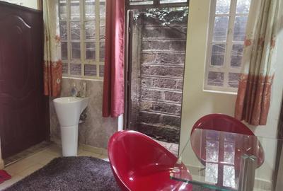2 Bed House with En Suite in Karen - 2