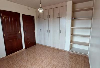 4 Bed House with En Suite in Ongata Rongai - 4