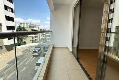 3 Bed Apartment with En Suite at Hatheru Road - 3