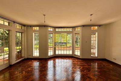 5 Bed House in Rosslyn - 3