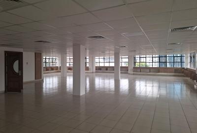 2,850 ft² Office with Service Charge Included in Westlands Area - 2
