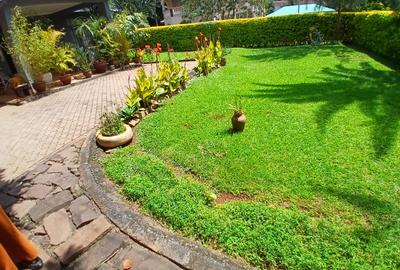 3 Bed House with En Suite in Nyari - 3