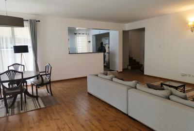 Serviced 3 Bed Apartment with En Suite in Riverside - 3