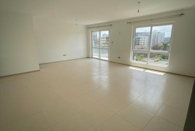 3 Bed Apartment with En Suite in Westlands Area - 2