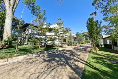5 Bed Villa with En Suite in Karen - 3