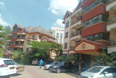 1 Bed Apartment with En Suite in Kilimani - 2