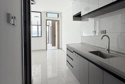 2 Bed Apartment with En Suite in Westlands Area - 2