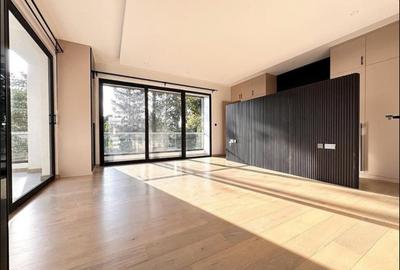 4 Bed House with En Suite in Lavington - 3