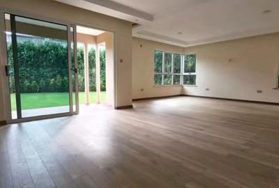 4 Bed Townhouse with En Suite in Runda - 2