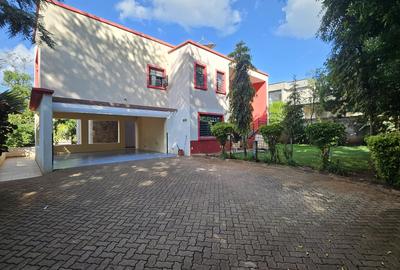4 Bed Villa with En Suite in Kiambu Road