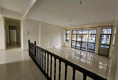 3 Bed Apartment with En Suite at Greenwood Dr - 4