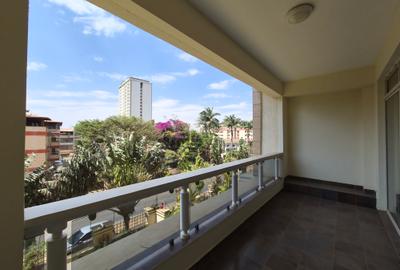 2 Bed Apartment with En Suite at Second Parklands - 3