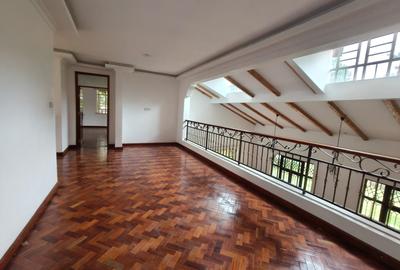 5 Bed Villa with En Suite at Runda Evergreen - 4