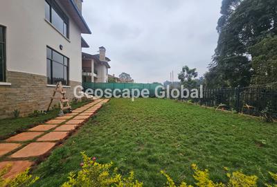 5 Bed House with En Suite in Kyuna - 2