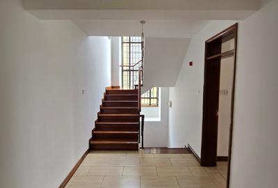 4 Bed Townhouse with En Suite in Runda - 4