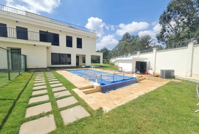 6 Bed House with En Suite at Loresho - 2