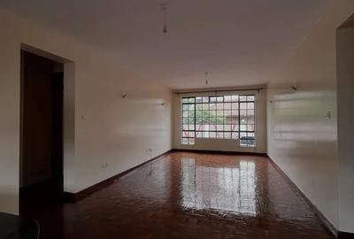 2 Bed Apartment with En Suite in Lavington - 4
