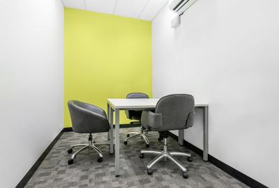 Furnished 10 m² Office with Service Charge Included at Thindigua Along Kiambu Rd - 3