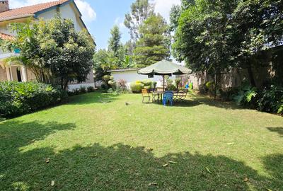 4 Bed House with En Suite in Kiambu Road