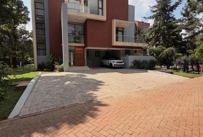 5 Bed Villa with En Suite at Karen