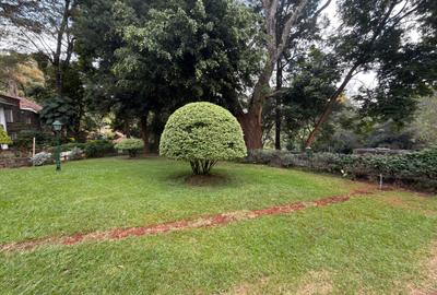 8 Bed House with En Suite in Muthaiga - 4