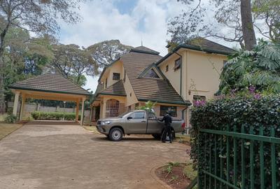 5 Bed Townhouse with En Suite at Karen - 4