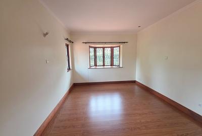 5 Bed Villa with En Suite in Gigiri - 4