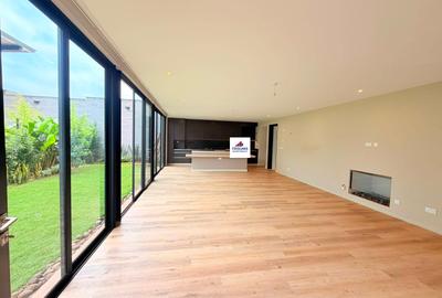 4 Bed Townhouse with En Suite in Runda - 3