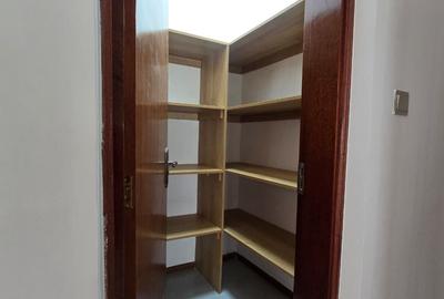 4 Bed House with En Suite in Kiambu Road - 3