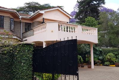 4 Bed Townhouse with En Suite at Lavington Green