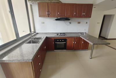 3 Bed Apartment with Swimming Pool in Kilimani