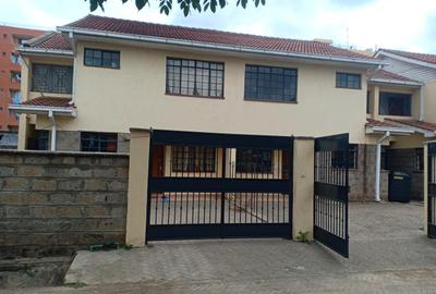 4 Bed House with Staff Quarters in Embakasi