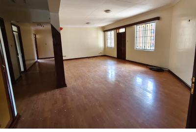 3 Bed Apartment with Parking in Kileleshwa - 4