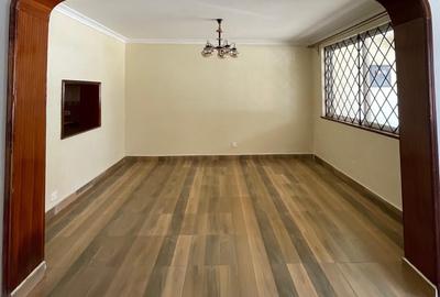 4 Bed Townhouse with En Suite in Kileleshwa - 4