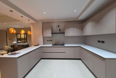 4 Bed Apartment with En Suite at Off Peponi Rd - 3