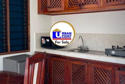 4 Bed House with En Suite in Watamu - 4
