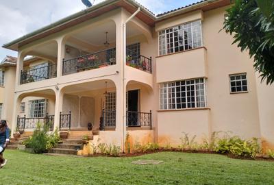 3 Bed Townhouse with En Suite in Spring Valley